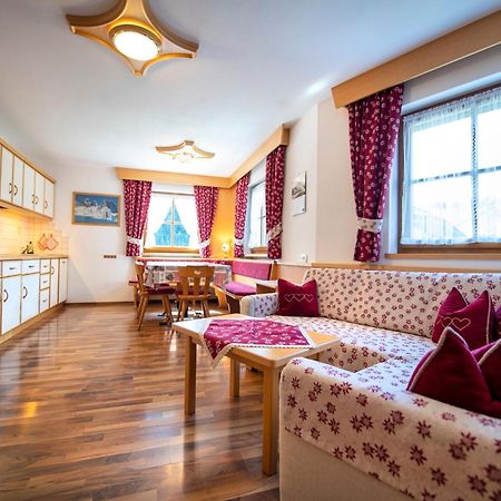 Apartments Miara Santa Cristina Val Gardena Экстерьер фото